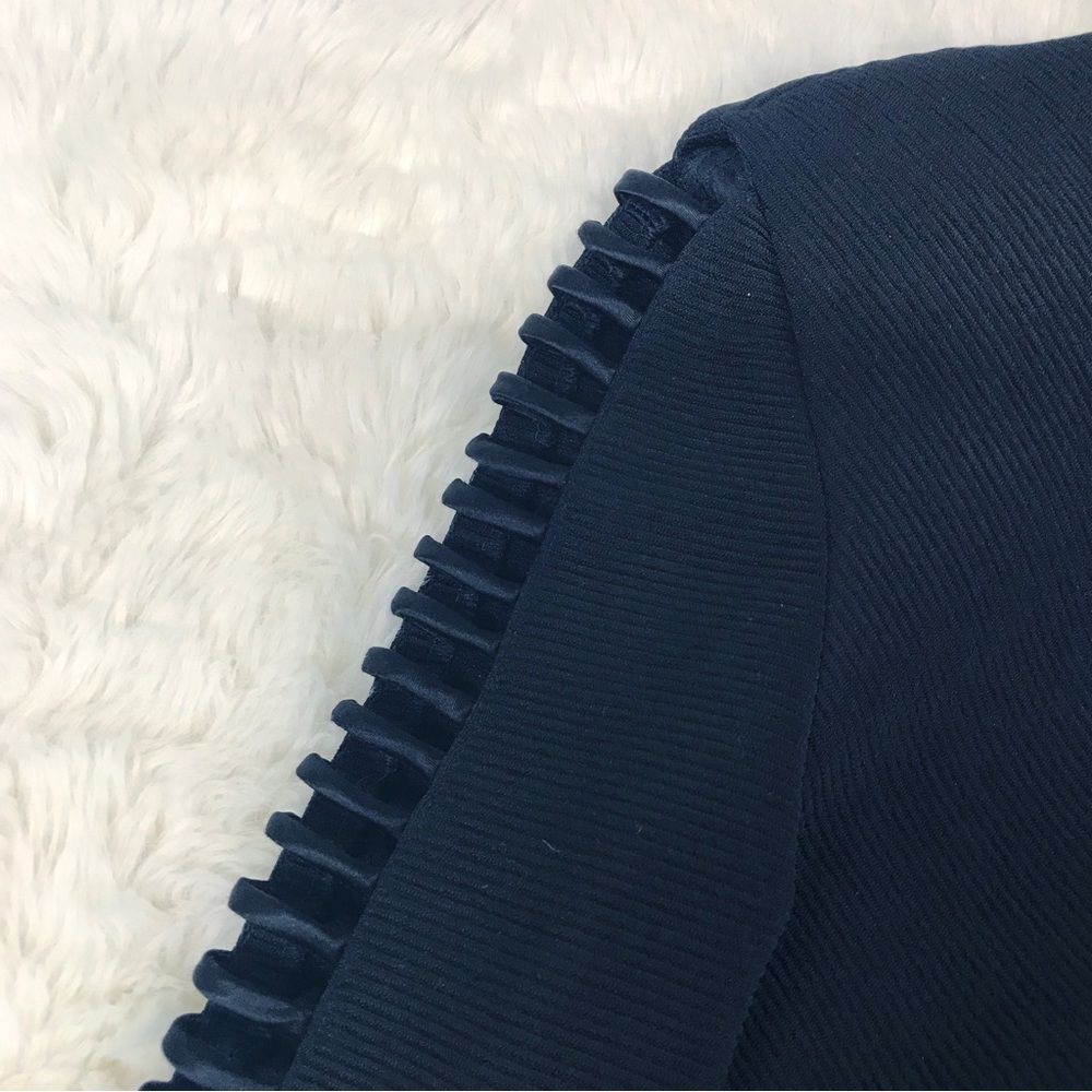 Vtg. 80s Joseph Ribkoff Dark Navy Form Fitting, Elegant, Artsy & Sexy🌹💕 - Picture 5 of 14